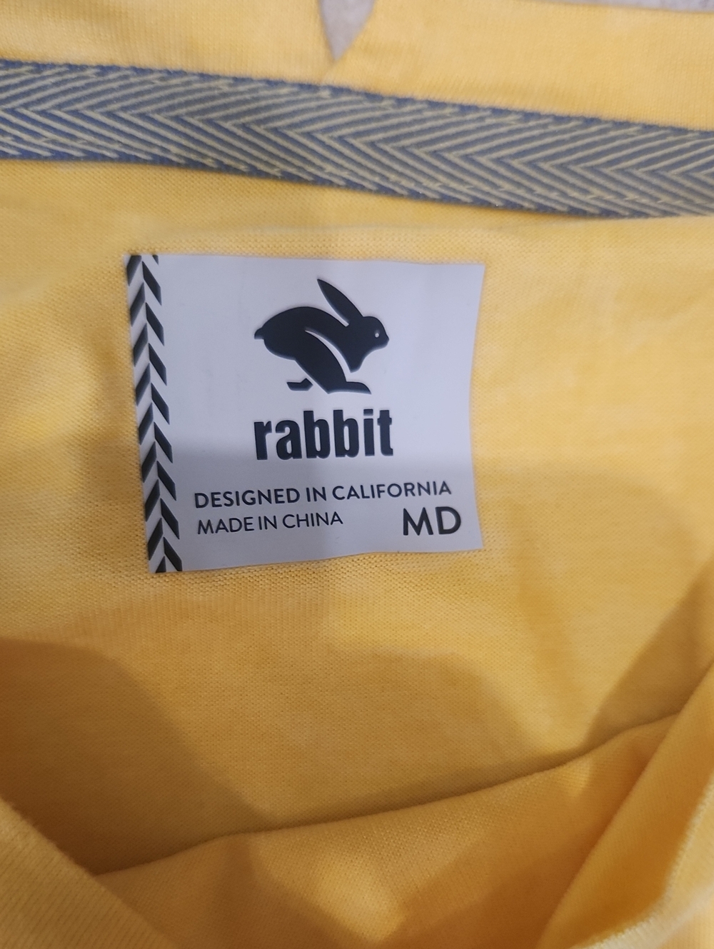 Run In Rabbit Ez Tee - Picture 2 of 3